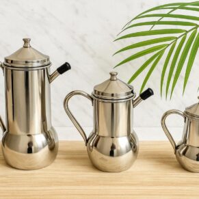 STAINLESS STEEL OIL DISPENSER – DRIP-FREE, DURABLE & STYLISH FOR KITCHEN USE