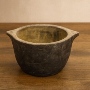 SOAPSTONE/KALCHATTI POT  (TREATED) SMALL